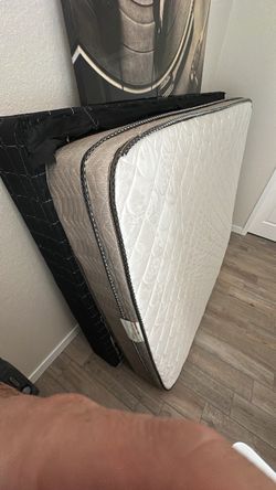 Queen Mattress with Box Spring
