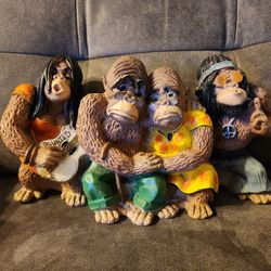 Rare VTG 1970 Universal Statuary Corp Hippie Apes #127 V. Kendrick Figurine