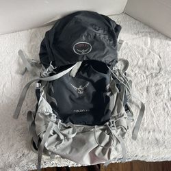Osprey Talon 44 Women’s Back Pack M/L 