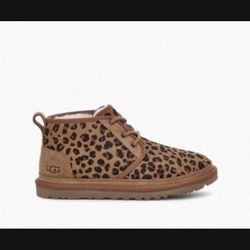 Ugg Neumel leopard print boots Women’s Size 9 