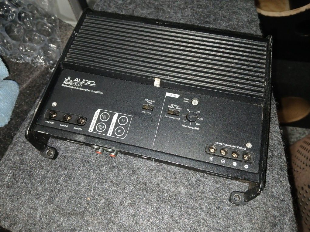 JL Audio 600/1 Amplifier 