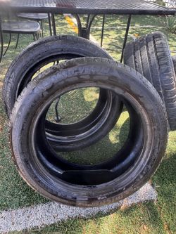 Tires/Llantas 225/50/17