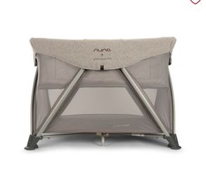 Travel Crib & Changing Table