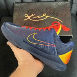 Kobe 5 Caitlin Clark Sz 8