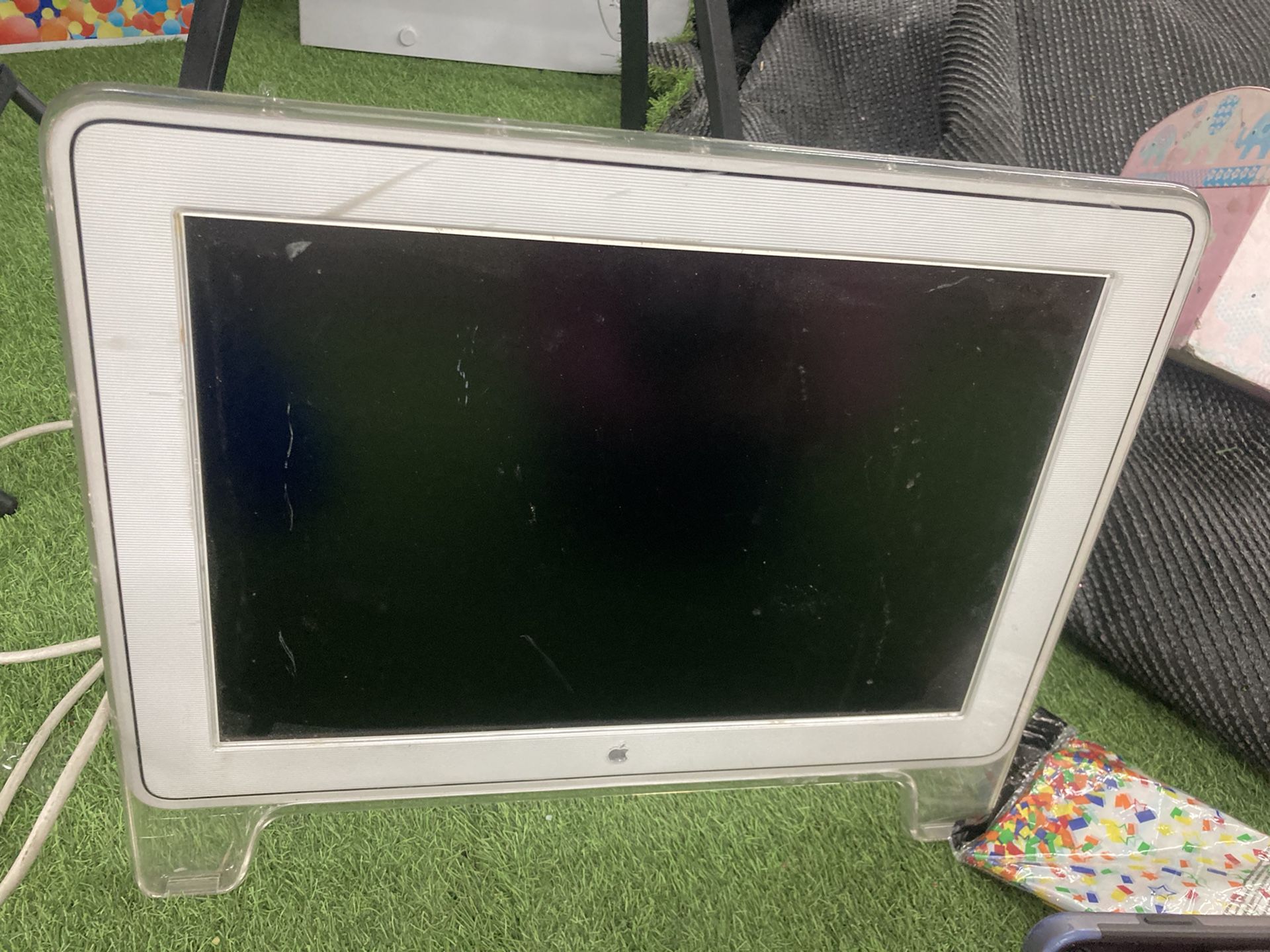 Apple Momitor