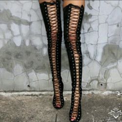ZigiNY Thigh High Lace Boots 6.5