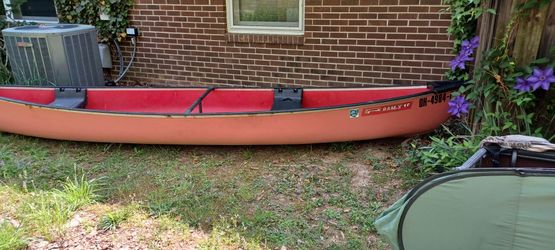 16ft CANOE with 2 Paddles $750