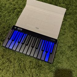 ROLI LUMI KEYS
