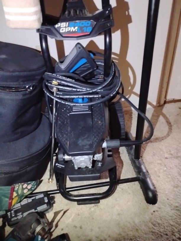 Pressure Washer