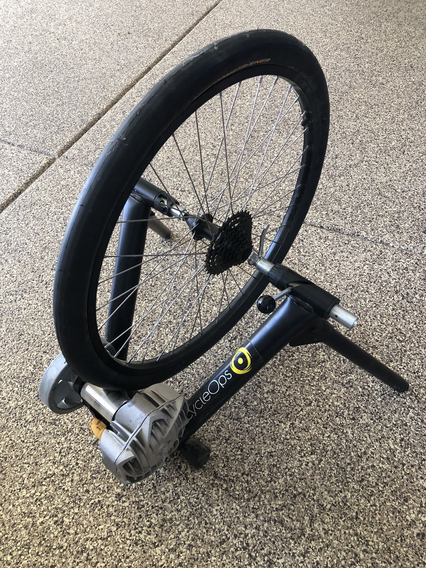CycleOps fluid bike trainer