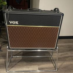 Vox Guitar Combo Amp .