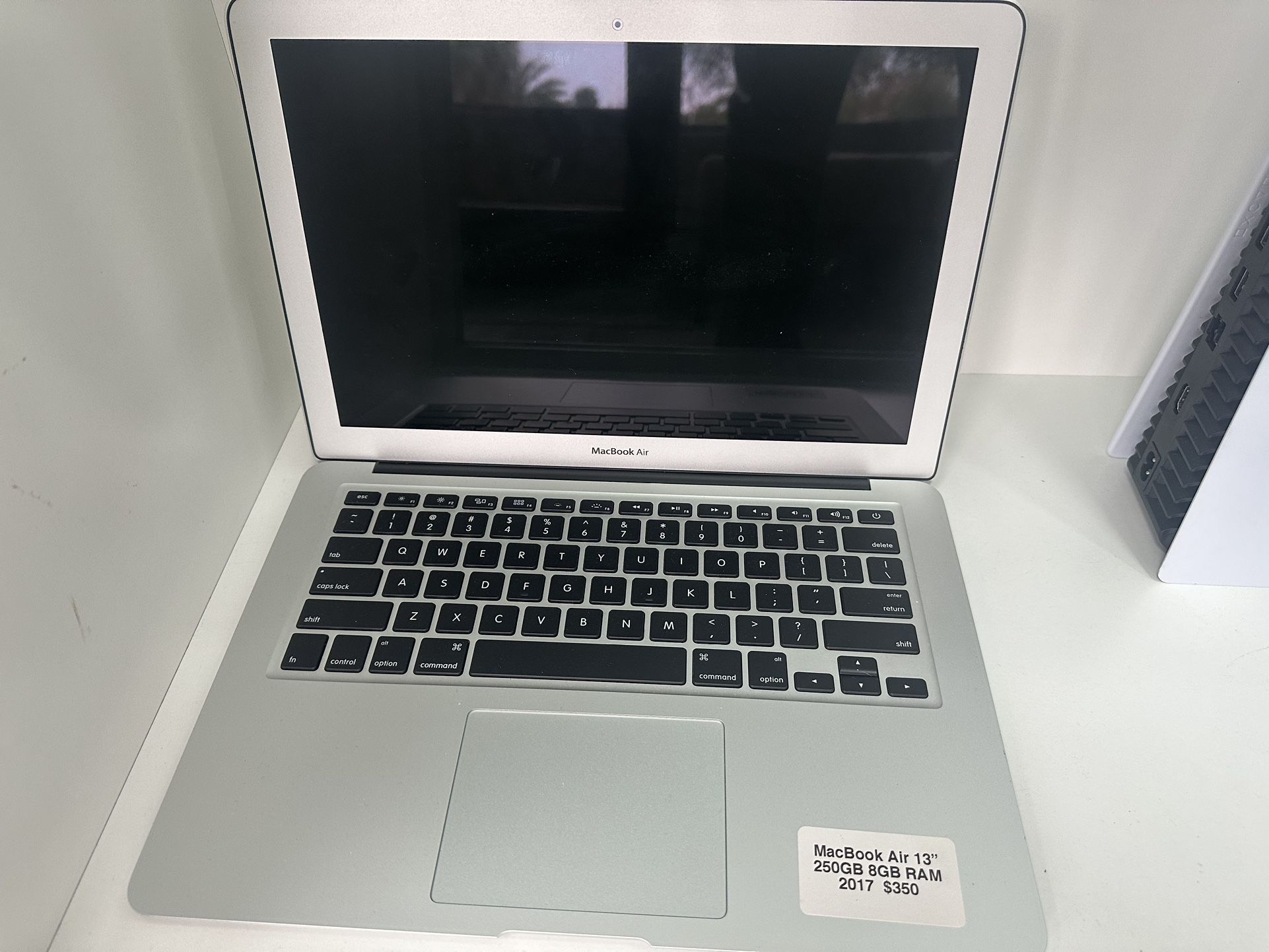 MacBook Air 13’ 250gb 