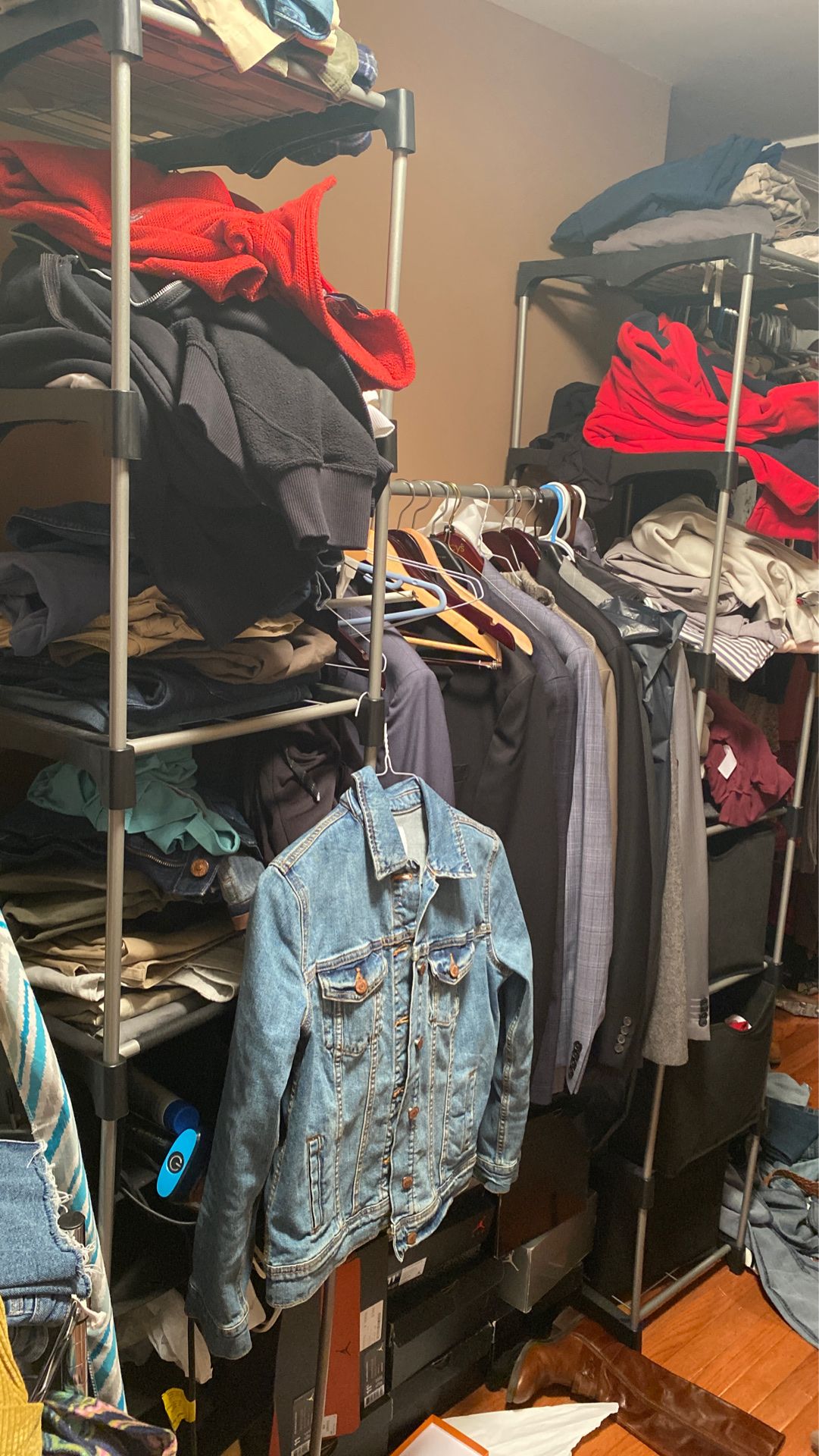 Closet organizer