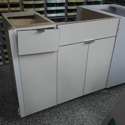 Bathroom vanity  Brand 