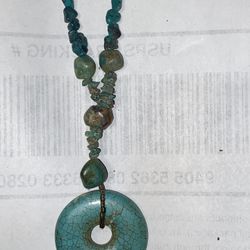 18 inch Navajo turquoise beaded necklace