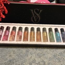 Victoria Secret Set Of 12