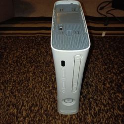 Xbox 360 With 111 Games