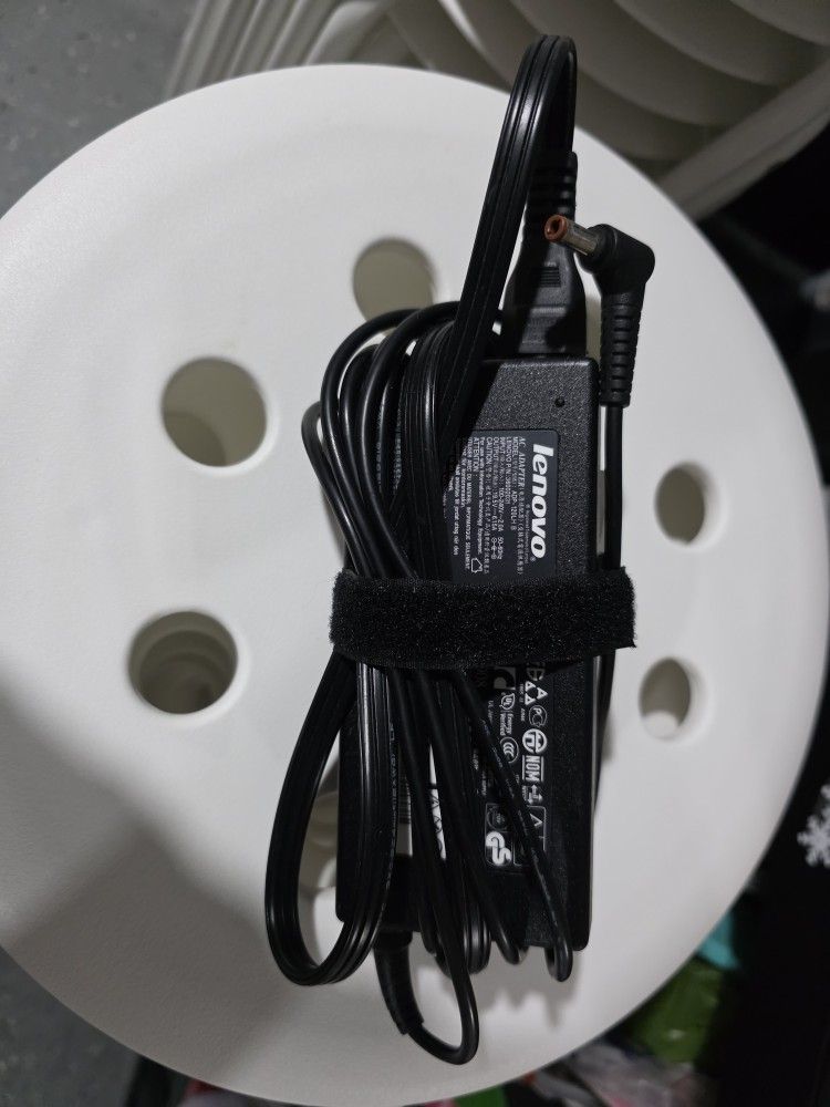 Lenovo Laptop Charger ADP-120LH B