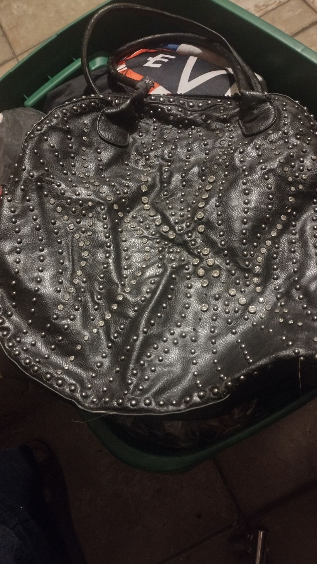 Leather purse bag with detailing..