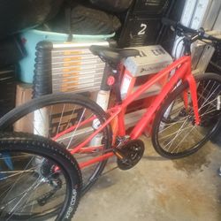 Trek Bike XL And Xs trek Bike