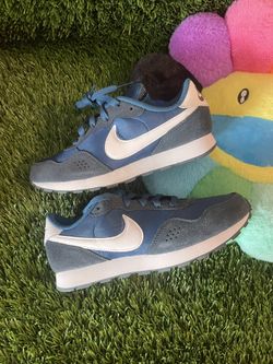 Nike md valiant gs in marina 