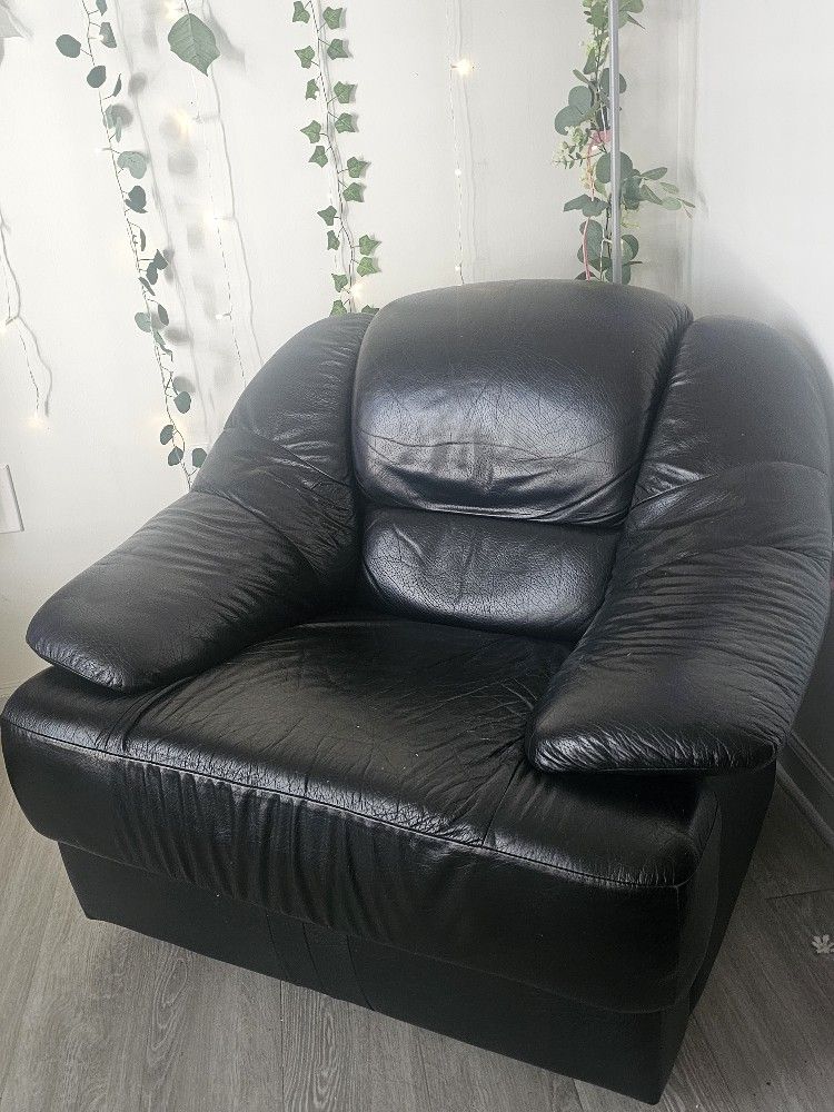 Black Leather Seat