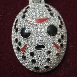 Friday The 13th Jason Mask Pendant & Chain