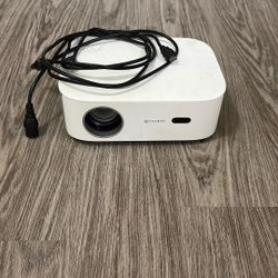 VANKYO PROJECTOR