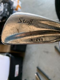 Staff golf club