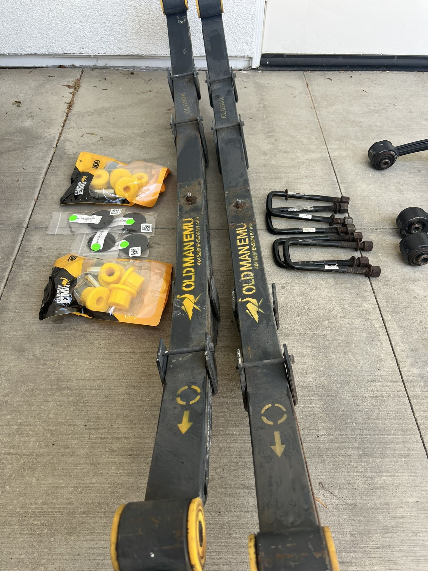 Old Man Emu Leaf Springs