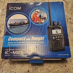 Two way radio Compact IC-M85 Brand new