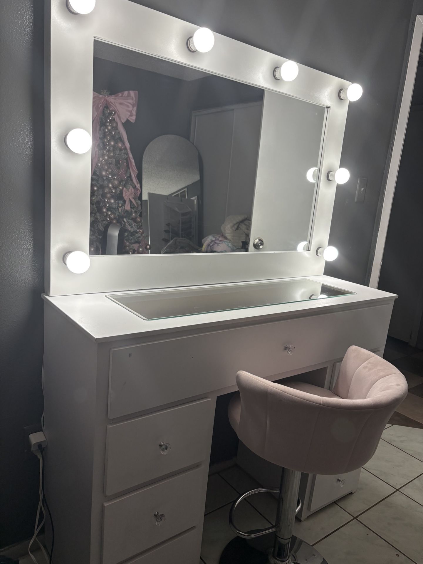 Makeup Vanity 