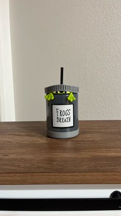 Oogie boogie cup/sipper