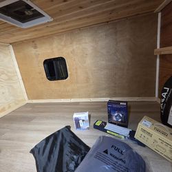 Teardrop rv 10 ×7 Brand New