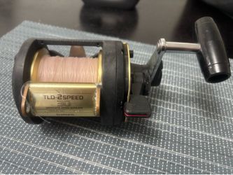 🐠 Preowned Shimano TLD 30 2 Speed Reel With Monofilament 🔥