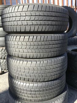 225-70-16 Michelin