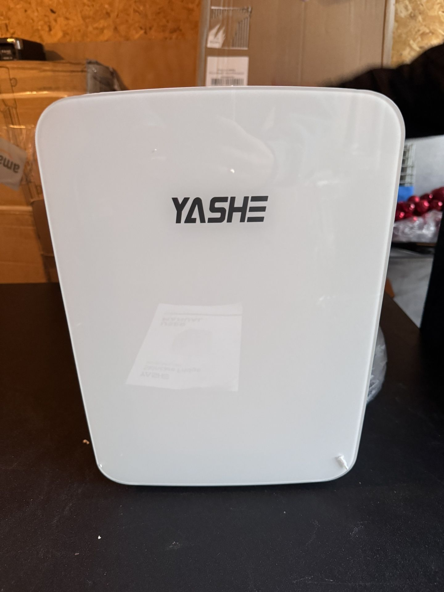 Cosmetic fridge