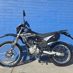 Mini Pit Dirt Bikes Minibikes Dirtbikes Pitbikes Motorcycles Quads Atvs 4 Wheelers 49cc 70cc 110cc 125cc 150cc 200cc 250cc