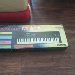 Casiotone MT-140 Electric Piano