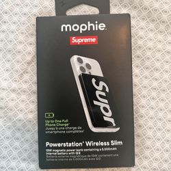 Supreme Mophie Qi2 Powerstation