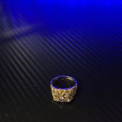 Gold ring