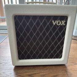 Vox AC4TV