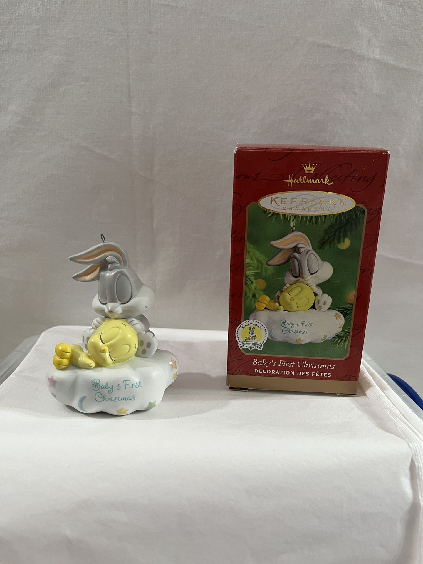 Hallmark Keepsake Classic Collection, Looney Tunes Baby’s first Christmas Bugs Bunny & Tweety Bird