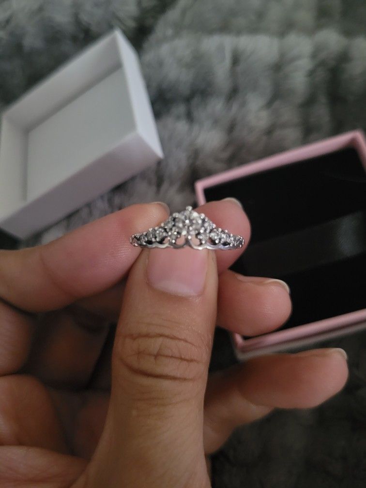 Pandora Tiara Princess Ring Size 6