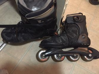 Skates ... size 11