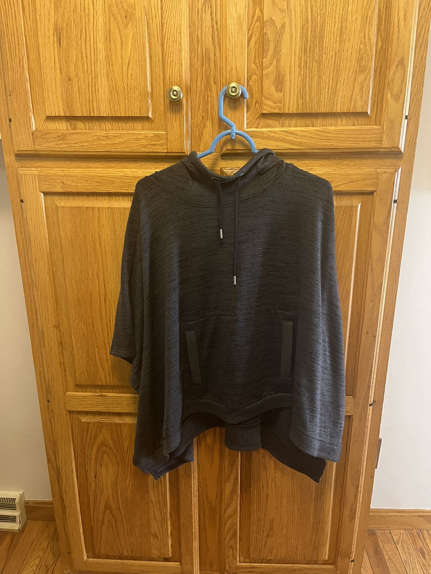 Womens Athleta Poncho Sweater 
