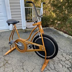 SCHWINN Exercise Bike 