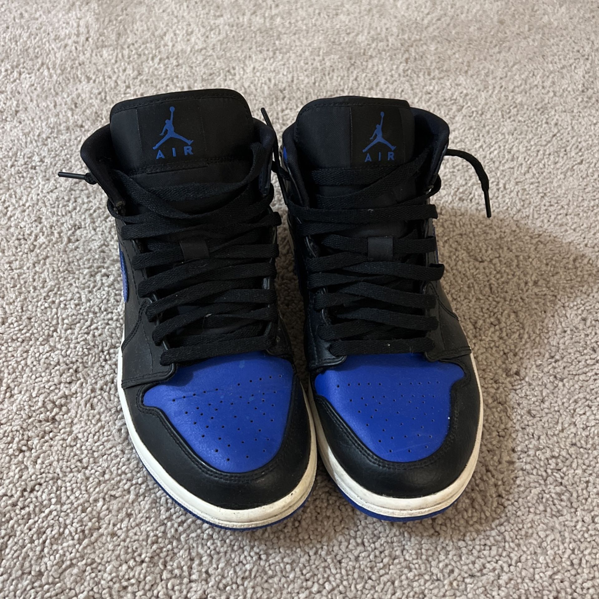 Air Jordan 1 Mid Hyper Royal Size 7.5