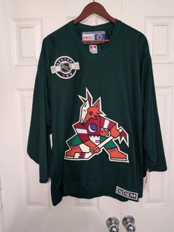 NWT Phoenix Coyotes Arizona Coyotes CCM Green Practice Jersey