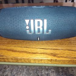 JBL Charge 5